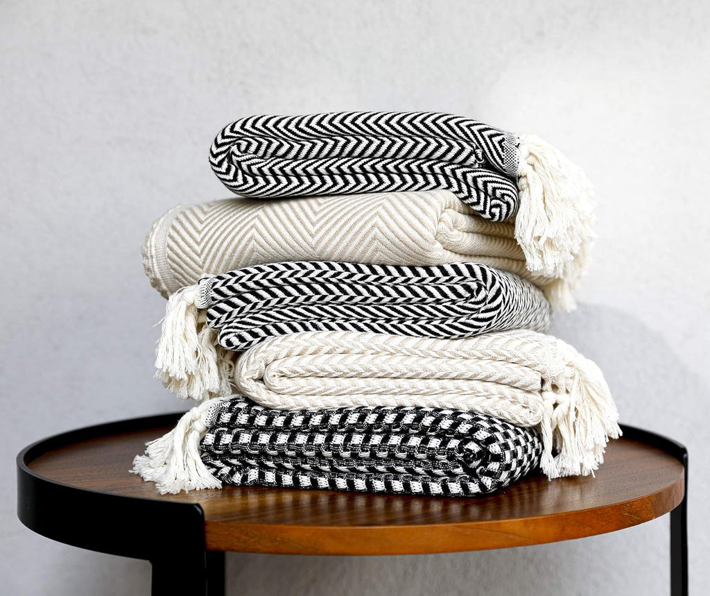 Premium Cotton Light Weight Boho Throw Blanket 50”X60” Gray Black and off White for Bed Chair Couch Farmhouse Turkish Throws for Sofa Bedroom Outdoor Fall Throw Blanket Yoga Blanket